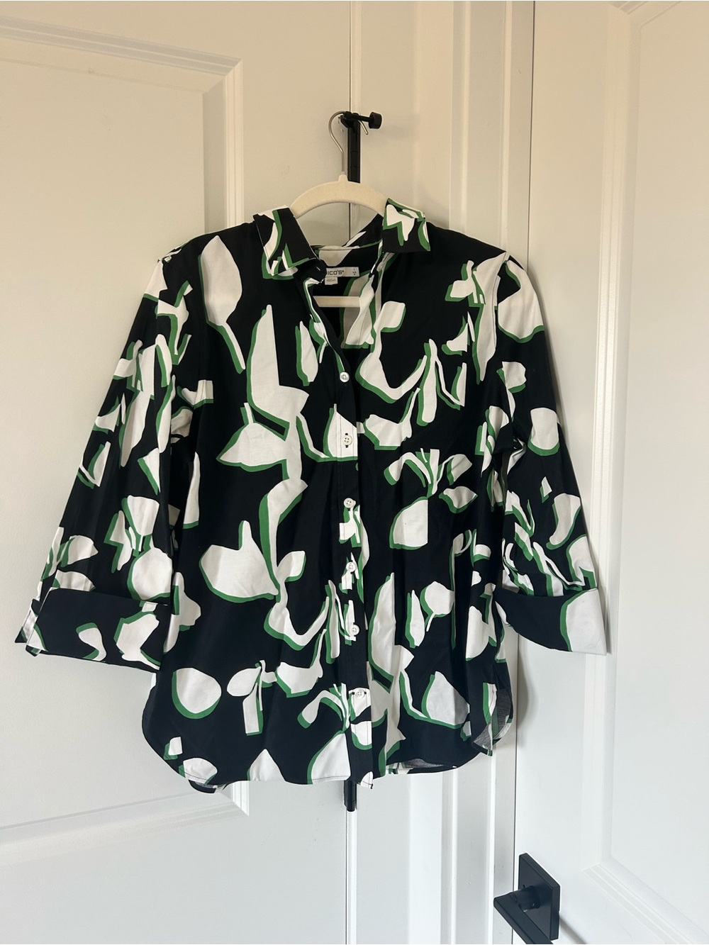 Chico’s Black & White Floral Button-Up Shirt with Green Accents